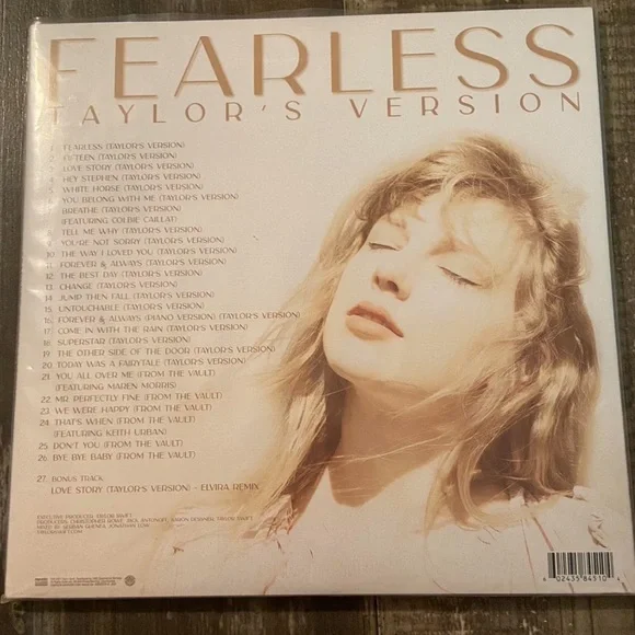 bundle of folklore and fearless TV vinyl by taylor swift - Picture 4 of 8